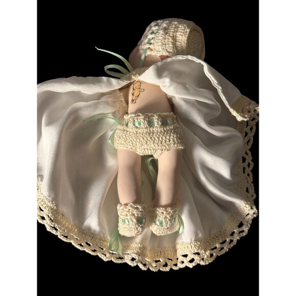 Vintage bisque 5.5” jointed baby doll with Crochet Outfit Kewpie Mini Doll - Picture 5 of 11